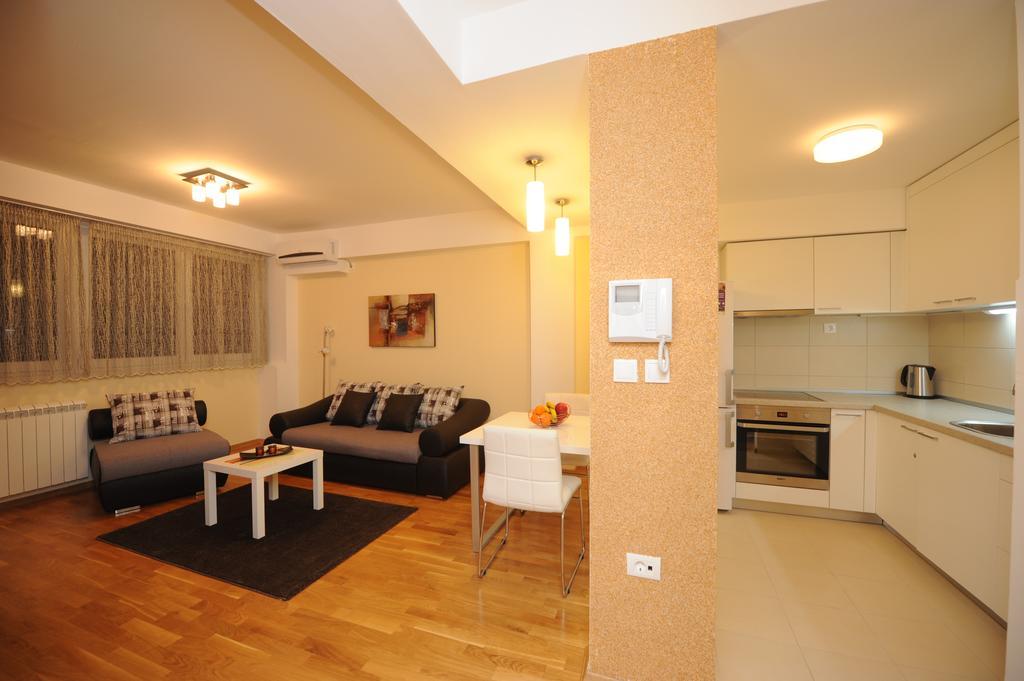 Exclusive Apartments Скопие Екстериор снимка