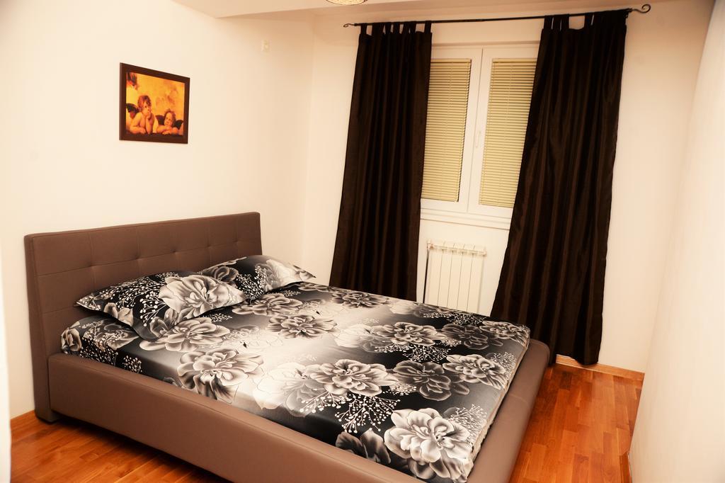 Exclusive Apartments Скопие Екстериор снимка